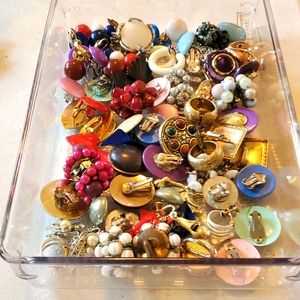 Vintage clip on or screw on earrings